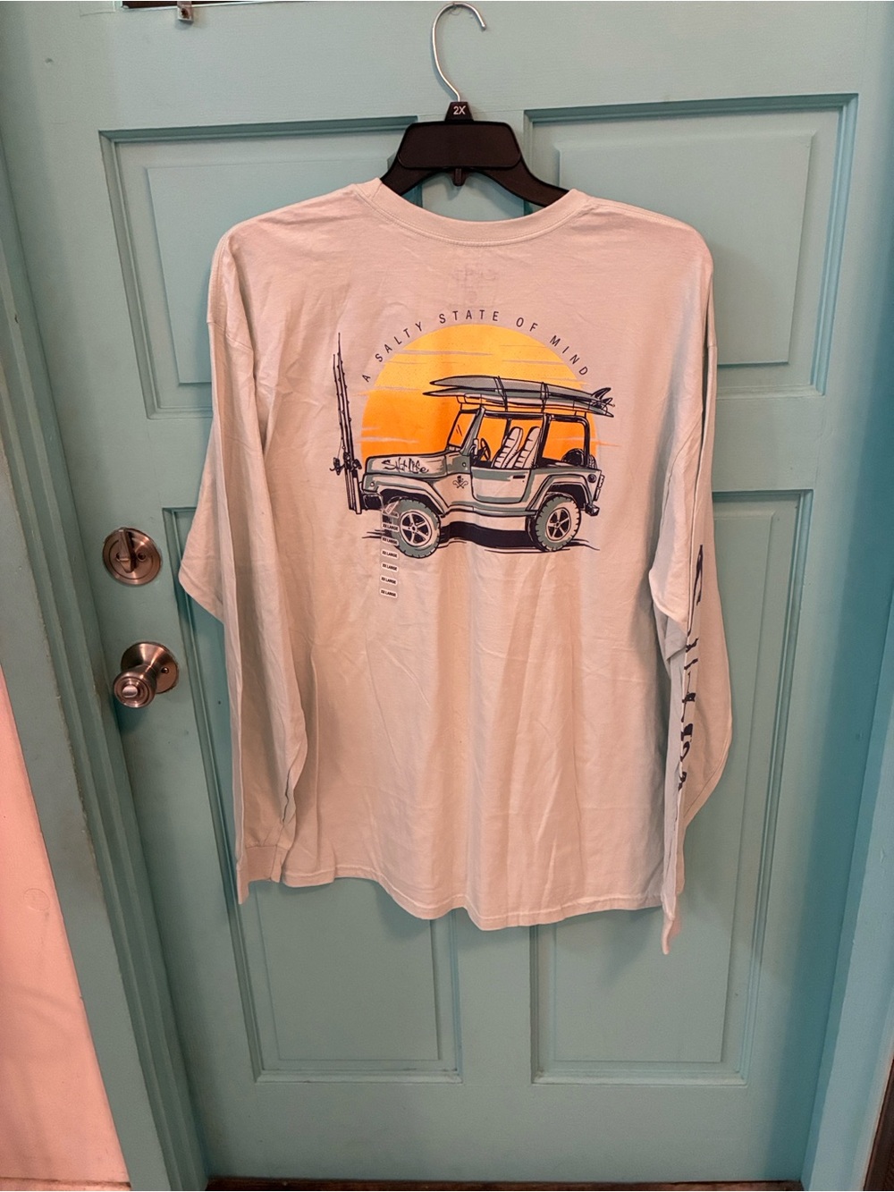 Long-SleeveBeach Graphic Tee.LightBlue. Retailed for$26.00NWT. Size is 2XL